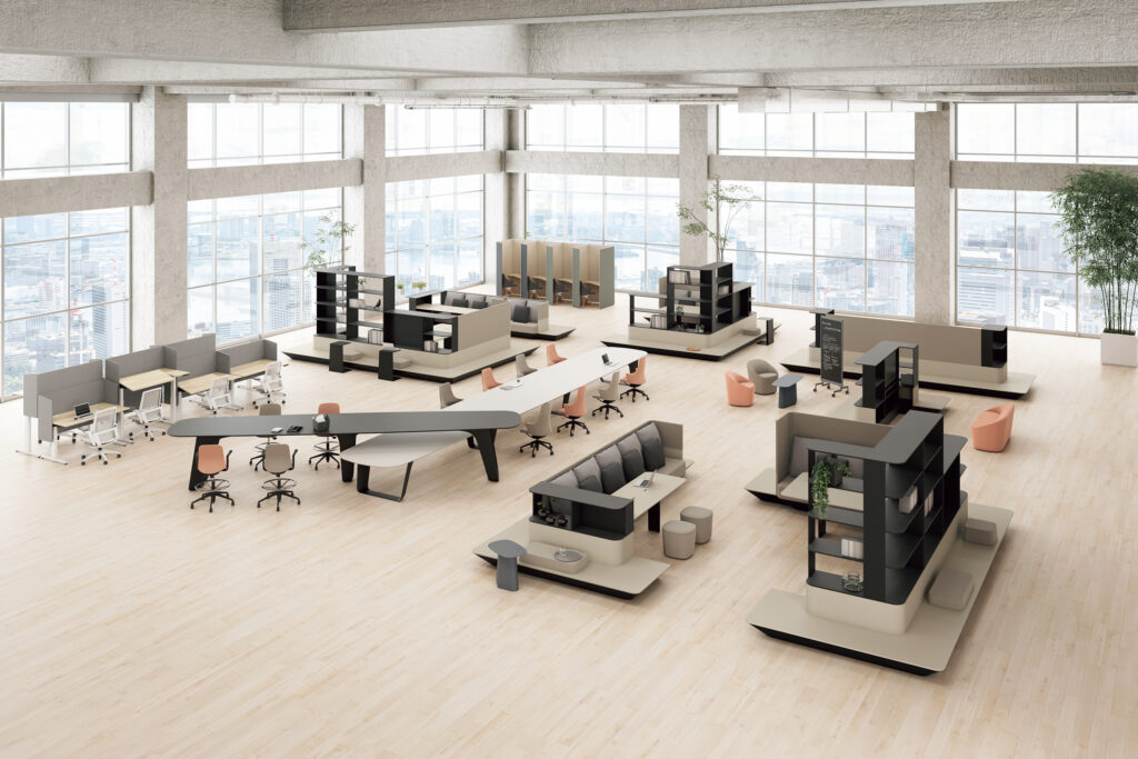 温かみのあるオカムラ製品を使用したオフィス